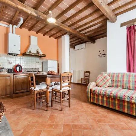 Pleasant Holiday In Torgiano Near Wine Museum