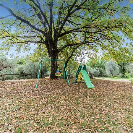 Pleasant Holiday In Torgiano Near Wine Museum